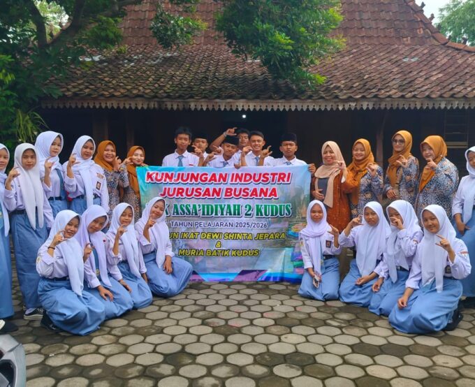 Kunjungan Industri Kelas X Busana